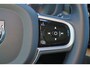 Volvo XC60 T6 Recharge AWD Ultra Dark - Panorama/schuifdak - IntelliSafe Assist & Surround - 360º Camera - Harman/Kardon audio - Adaptieve LED koplampen - Verwarmde voorstoelen, stuur & achterbank - Parkeersensoren voor & achter - Elektr. bedienb. voorstoelen met geheugen - Head up display - Draadloze tel. lader - Elektr. inklapbare trekhaak - 20' LMV