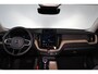 Volvo XC60 T6 Recharge AWD Ultra Dark - Panorama/schuifdak - IntelliSafe Assist & Surround - 360º Camera - Harman/Kardon audio - Adaptieve LED koplampen - Verwarmde voorstoelen, stuur & achterbank - Parkeersensoren voor & achter - Elektr. bedienb. voorstoelen met geheugen - Head up display - Draadloze tel. lader - Elektr. inklapbare trekhaak - 20' LMV