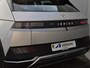 Hyundai Ioniq 5 Style 73kWh Automaat / Accu SOH 100% / Fabrieksgarantie tot 10-2026 / 8 jaar Batterijgarantie  / WLTP 481 km / Warmtepomp / Trekgewicht 1.600 kg / Trekhaak afneembaar / Achteruitrijcamera / Adaptief CC /