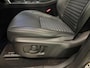 Land Rover Discovery Sport 1.5 P300e AWD R-DYNAMIC 19DKM!! SOH-97,5%/ PANO/NAVI/V-COCKPIT/DAB/CARPLAY/LED/CAM/M-STOELEN///