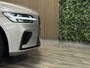 Volvo V60 T6 AWD Recharge Plus Dark Aurora Silver | Trekhaak | All Season banden | 360° Camera | Harman Kardon | Adaptieve Cruise Control | Stoelverwarming voor+achter | Stuurwielverwarming | Pilot Assist | BLIS Dode Hoek Detectie | Elektrische voorstoelen geheugen | Contour Stoelen | Zitting verlenging voorstoelen | 18 Inch | Google Infotainement | Keyless Drive | Parkeersensoren voor+achter | Elektrisch bedienbare achterklep | DAB Radio | Apple Carplay/Android Auto | Volvo On Call met mobiele App functie | Aurora Silver Metallic |