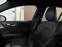 Volvo V60 T6 AWD Recharge Plus Dark Aurora Silver | Trekhaak | All Season banden | 360° Camera | Harman Kardon | Adaptieve Cruise Control | Stoelverwarming voor+achter | Stuurwielverwarming | Pilot Assist | BLIS Dode Hoek Detectie | Elektrische voorstoelen geheugen | Contour Stoelen | Zitting verlenging voorstoelen | 18 Inch | Google Infotainement | Keyless Drive | Parkeersensoren voor+achter | Elektrisch bedienbare achterklep | DAB Radio | Apple Carplay/Android Auto | Volvo On Call met mobiele App functie | Aurora Silver Metallic |