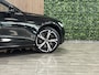 Volvo V60 T8 AWD Recharge Ultimate Ultra Dark | Full Option! | Bowers & Wilkins | Trekhaak | Stoelventilatie | 455pk | 360° Camera | Head-Up Display | Stoelmassage | Schuifdak | Adaptieve Cruise Control | Stoelverwarming voor+achter | Stuurwielverwarming | Full LED Meesturende koplampen | Pilot Assist | BLIS Dode Hoek Detectie | Gelamineerde/geluidwerende zijruiten | Elektrische voorstoelen geheugen | Nappa Lederen bekleding | Zitting verlenging voorstoelen | Lederen Dashboard | 19 Inch | Google Infotainment | Keyless Drive | Parkeersensoren voor+achter | Privacy Glass | Elektrisch bedienbare achterklep | Black Pack logo's voor en achter zwart | DAB Radio | Apple Carplay/Android Auto | Alarm Klasse III | Volvo On Call met mobiele App functie | Onyx Black Metallic |