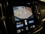 Volvo V90 T6 AWD Recharge R-Design Schuifdak | Head-Up Display | Adaptieve Cruise Control | Standkachel met Volvo On Call App | Stoelverwarming voor+achter | Stuurwielverwarming | Full LED Meesturende koplampen | Pilot Assist | Parkeercamera | 19 Inch | Elektrische voorstoelen geheugen | Lederen bekleding | Zitting verlenging voorstoelen | Keyless Drive | Parkeersensoren voor+achter | Privacy Glass | Elektrisch bedienbare achterklep | Geïntegreerde zongordijnen achterportieren | Verlichte instaplijsten | Alarm Klasse III | DAB Radio | Apple Carplay/Android Auto | Onyx Black Metallic |