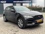 Jaguar F-Pace 2.0 Portfolio AWD 30t Aut. | R-sport | Panorama | Virtual Dashboard | Stuurverwarmd | Meridian | Trekhaak | Camera |