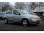 Opel Corsa 1.2-16V Silverline 5-Deurs Airco/Cruise/Elek.Ramen/C.V./RadioCD/15"LM/APK:05-01-2027