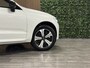 Volvo XC60 2.0 T6 Plug-in hybrid AWD Plus Dark Trekhaak | 360° Camera | All Season banden | Crystal White | Adaptieve Cruise Control | Stoelverwarming voor+achter | Stuurwielverwarming | Pilot Assist | BLIS Dode Hoek Detectie | Elektrische voorstoelen geheugen | Lederen bekleding | Zitting verlenging voorstoelen | Schuifdak | 19 Inch | Google Infotainment | Keyless Drive | Parkeersensoren voor+achter | Elektrisch bedienbare achterklep | DAB Radio | Apple Carplay/Android Auto | Draadloos telefoon opladen | Volvo On Call met mobiele App functie | Crystal White Metallic |