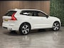 Volvo XC60 2.0 T6 Plug-in hybrid AWD Plus Dark Trekhaak | 360° Camera | All Season banden | Crystal White | Adaptieve Cruise Control | Stoelverwarming voor+achter | Stuurwielverwarming | Pilot Assist | BLIS Dode Hoek Detectie | Elektrische voorstoelen geheugen | Lederen bekleding | Zitting verlenging voorstoelen | Schuifdak | 19 Inch | Google Infotainment | Keyless Drive | Parkeersensoren voor+achter | Elektrisch bedienbare achterklep | DAB Radio | Apple Carplay/Android Auto | Draadloos telefoon opladen | Volvo On Call met mobiele App functie | Crystal White Metallic |