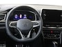 Volkswagen T-Roc 1.5 TSI R-Line | Trekhaak | Parkeerassistent | Adaptieve cruise control | Navigatie | Stoelverwarming | Achteruitrijcamera | LED Plus verlichting |