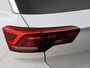 Volkswagen T-Roc 1.5 TSI R-Line | Trekhaak | Parkeerassistent | Adaptieve cruise control | Navigatie | Stoelverwarming | Achteruitrijcamera | LED Plus verlichting |