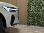 Volvo XC60 2.0 T6 Plug-in hybrid AWD Plus Dark Trekhaak | 360° Camera | All Season banden | Adaptieve Cruise Control | Stoelverwarming voor+achter | Stuurwielverwarming | Pilot Assist | BLIS Dode Hoek Detectie | Elektrische voorstoelen geheugen | Lederen bekleding | Zitting verlenging voorstoelen | Schuifdak | 19 Inch | Google Infotainment | Keyless Drive | Parkeersensoren voor+achter | Elektrisch bedienbare achterklep | DAB Radio | Apple Carplay/Android Auto | Draadloos telefoon opladen | Volvo On Call met mobiele App functie | Vapour Grey Metallic |