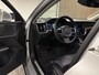 Volvo V60 T6 AWD Recharge Inscription Trekhaak | 360° Camera | Harman Kardon | Adaptieve Cruise Control | Standkachel met Volvo On Call App | Stoelverwarming voor+achter | Stuurwielverwarming | Full LED Meesturende koplampen | Pilot Assist | BLIS Dode Hoek Detectie | Elektrische voorstoelen geheugen | Lederen bekleding | Zitting verlenging voorstoelen | Gelamineerde/geluidwerende zijruiten | 18 Inch | Keyless Drive | Parkeersensoren voor+achter | Privacy Glass | Elektrisch bedienbare achterklep | DAB Radio | Apple Carplay/Android Auto | Bright Silver Metallic |