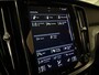 Volvo V60 T6 AWD Recharge Inscription Trekhaak | 360° Camera | Harman Kardon | Adaptieve Cruise Control | Standkachel met Volvo On Call App | Stoelverwarming voor+achter | Stuurwielverwarming | Full LED Meesturende koplampen | Pilot Assist | BLIS Dode Hoek Detectie | Elektrische voorstoelen geheugen | Lederen bekleding | Zitting verlenging voorstoelen | Gelamineerde/geluidwerende zijruiten | 18 Inch | Keyless Drive | Parkeersensoren voor+achter | Privacy Glass | Elektrisch bedienbare achterklep | DAB Radio | Apple Carplay/Android Auto | Bright Silver Metallic |