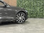 Volvo V60 2.0 T6 Plug-in hybrid AWD Essential Bright Trekhaak | All Season banden | Lederen bekleding | Adaptieve Cruise Control | Stoelverwarming voor+achter | Stuurwielverwarming | Parkeercamera | 350pk | Pilot Assist | BLIS Dode Hoek Detectie | 18 Inch | Google Infotainment | DAB Radio | Apple Carplay/Android Auto | Parkeersensoren voor+achter | Automatisch dimmende binnen en buitenspiegels | Elektrisch verstelbare lendesteunen | Volvo On Call met mobiele App functie | Platinum Grey Metallic |
