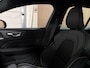 Volvo V60 2.0 T6 AWD Recharge Plus Dark | Trekhaak | 360° Camera | Harman Kardon | Adaptieve Cruise Control | Stoelverwarming voor+achter | Stuurwielverwarming | Pilot Assist | BLIS Dode Hoek Detectie | Elektrische voorstoelen geheugen | Contour stoelen | Zitting verlenging voorstoelen | 18 Inch | Google Infotainment | Keyless Drive | Parkeersensoren voor+achter | Elektrisch bedienbare achterklep | DAB Radio | Apple Carplay/Android Auto | Volvo On Call met mobiele App functie | Denim Blue Metallic