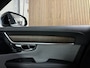 Volvo V90 T6 AWD Recharge Inscription MY22 | Schuifdak | 360° Camera | Head-Up Display | Harman Kardon | Adaptieve Cruise Control | Stoel en Stuurwielverwarming | Full LED Meesturende koplampen | Pilot Assist | BLIS Dode Hoek Detectie | Elektrische voorstoelen geheugen | Tailored Wool blend interieur met contour stoelen* | Zitting verlenging voorstoelen | Lederen dashboard | 18 Inch | Google Infotainment | Keyless Drive | Parkeersensoren voor+achter | Elektrisch bedienbare achterklep | Geïntegreerde kinderzitjes achterin | Geïntegreerde zongordijnen achterportieren | Verlichte instaplijsten | DAB Radio | Apple Carplay/Android Auto | Volvo On Call met mobiele App functie |