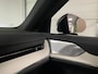 Volvo EX90 Twin Motor Performance Ultra Bowers & Wilkins | Luchtvering | 360° 3D Camera | Stoelmassage | Head-Up Display | 22 Inch | 517pk | Adaptieve Cruise Control | Stoelverwarming voor+achter | Stuurwielverwarming | HD Pixel LED Koplampen | Pilot Assist | BLIS Dode Hoek Detectie | Panorama dak | Elektrische voorstoelen met geheugen | Tailored Wool Blend Charcoal/Midnight Zinc bekleding | Lederlook dashboard | Zitting verlenging voorstoelen | Geluidwerende/gelamineerde ramen | Soft close portieren | Google infotainment | Keyless Drive | Parkeersensoren voor+achter | Elektrisch bedienbare achterklep | 7-Persoons | 4-Zone Climate Control | Volvo On Call met mobiele App functie | Vapour Grey Metallic |