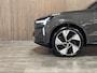 Volvo EX90 Twin Motor Performance Ultra Bowers & Wilkins | Luchtvering | 360° 3D Camera | Stoelmassage | Head-Up Display | 22 Inch | 517pk | Adaptieve Cruise Control | Stoelverwarming voor+achter | Stuurwielverwarming | HD Pixel LED Koplampen | Pilot Assist | BLIS Dode Hoek Detectie | Panorama dak | Elektrische voorstoelen met geheugen | Tailored Wool Blend Charcoal/Midnight Zinc bekleding | Lederlook dashboard | Zitting verlenging voorstoelen | Geluidwerende/gelamineerde ramen | Soft close portieren | Google infotainment | Keyless Drive | Parkeersensoren voor+achter | Elektrisch bedienbare achterklep | 7-Persoons | 4-Zone Climate Control | Volvo On Call met mobiele App functie | Platinum Grey Metallic |