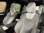 Volvo EX90 Twin Motor Performance Ultra Bowers & Wilkins | Luchtvering | 360° 3D Camera | Stoelmassage | Head-Up Display | 22 Inch | 517pk | Adaptieve Cruise Control | Stoelverwarming voor+achter | Stuurwielverwarming | HD Pixel LED Koplampen | Pilot Assist | BLIS Dode Hoek Detectie | Panorama dak | Elektrische voorstoelen met geheugen | Tailored Wool Blend Charcoal/Midnight Zinc bekleding | Lederlook dashboard | Zitting verlenging voorstoelen | Geluidwerende/gelamineerde ramen | Soft close portieren | Google infotainment | Keyless Drive | Parkeersensoren voor+achter | Elektrisch bedienbare achterklep | 7-Persoons | 4-Zone Climate Control | Volvo On Call met mobiele App functie | Platinum Grey Metallic |