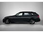 BMW 3-Serie Touring 318i M Sport Edition(NL-auto, Dealer OnderH, Trekhaak, Navi Pro, StoelV, Parkeerhulp, Climate Con, Etc)