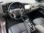 Mitsubishi Outlander 2.4 PLUG-IN HYBRID 4WD S-AWC Instyle Automaat / Fabrieksgarantie tot 02-2030 <100.00km** / Zeer weinig km / Afn. trekhaak 1.500 kg / Schuifdak / Navigatie / Premium Sound System / Stuur- en stoelverwarming / Adaptieve CC / Apple Carplay Adroid / 18" LM wielen .