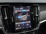 Volvo V90 T8 Plug-in hybrid AWD Ultra Dark | Harman/Kardon | Trekhaak | Panoramadak |