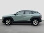 Hyundai Kona 1.6 GDI 141pk HEV Comfort | Camera | Draadloos carplay | Climate control | Adaptive cruise control | Keyless entry | Full Led koplampen | 16'' velgen | Parkeersensoren voor en achter