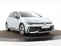 Volkswagen Golf 1.5 eHybrid GTE 272pk DSG · 360 Camera · Head-Up · Keyless · Alarm · Inklap. Trekhaak · Stoelventilatie · Apple/Android Car Play · 18'' Inch · Garantie t/m 23-02-2030 of 100.000km