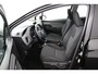 Toyota Yaris 1.0 VVT-i Now | Cruise control | Trekhaak | Parkeercamera | Keyless |