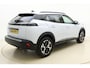 Peugeot 2008 1.2 PureTech 100pk Allure | Navigatie | Camera | Full LED | Apple Carplay/Android Auto | Parkeersensoren voor & achter | 17'' LM Velgen