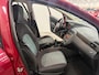 Fiat Punto Grande 1.4-16V Edizione Lusso / NIEUWE APK / AIRCO / RIJDT SCHAKELT GOED