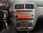 Fiat Punto Grande 1.4-16V Edizione Lusso / NIEUWE APK / AIRCO / RIJDT SCHAKELT GOED