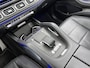 Mercedes-Benz GLE 400 e 4MATIC AMG Line Premium Gesmede AMG lichtmetalen velgen | Panoramadak | Navigatie | Verwarmde en gekoelde voorstoelen. Zeer veel opties | Inclusief 24 maanden MB Certified garantie voor Europa.