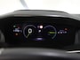 Peugeot 208 Hybrid 136PK e-DCS6 GT | AUTOMAAT | 1ste eigenaar | Stoelverwarming | Dodehoekdetectie | 360'Camera | LEER/Alcantara | Adaptive Cruise Control | Climate Control | Parkeersensoren | FULL LED | Sfeerverlichting | Isofix | Privacy Glass |