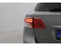 Toyota Avensis Wagon 1.8 VVTi Panoramic Business Special | Panoramadak | Navigatie | Keyless | Cruise Control | Clima | Parkeersensoren achter | 17 inch
