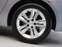 Peugeot 308 SW 1.2 PureTech Active Deluxe (APPLE CARPLAY,LED VERLICHTING,PARKEERSENSOREN,CLIMATE,CRUISE,LM-VELGEN,NIEUWE APK)