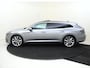 Volkswagen Arteon Shooting Brake 1.4 TSI eHybrid R-Line Business | SoH 95% | Panoramadak | Trekhaak | Adaptieve demping systeem | Head-up display | 3-zone airco | Dodehoek detectie | Keyless | Adaptieve cruise control |