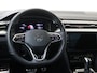 Volkswagen Arteon Shooting Brake 1.4 TSI eHybrid R-Line Business | SoH 95% | Panoramadak | Trekhaak | Adaptieve demping systeem | Head-up display | 3-zone airco | Dodehoek detectie | Keyless | Adaptieve cruise control |