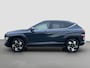 Hyundai Kona 1.6 GDI 141pk HEV Comfort Smart | Camera | Draadloos carplay | Climate control | Adaptive cruise control | Dodehoekdetectie | Elektrische achterklep | Full Led koplampen | 18'' velgen | Stuurverwarming | Stoelverwarming