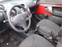 Peugeot 107 1.0 Active 5-Deurs * Airco * Mistlampen * Led Dagrij Verlichting * Set Winterbanden * Radio Cd Speler * TOP Onderhouden * Vingerhoets; Vierde Generatie Eersteklas Service !
