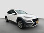Hyundai Kona 1.6 GDI HEV 141pk Premium Sky | Camera | Schuifdak | Leder | 18'' velgen | Stoelventilatie | Stoelverwarming | Adaptive cruise controle | Keyless entry | Premium audio