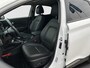 Hyundai Kona 1.6 GDI HEV 141pk Premium Sky | Camera | Schuifdak | Leder | 18'' velgen | Stoelventilatie | Stoelverwarming | Adaptive cruise controle | Keyless entry | Premium audio
