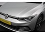 Volkswagen Golf 1.5 eTSI 150pk DSG Style Navigatie Climate Control Camera Electrische stoel verstelling Led Dab Adaptive Cruise Control