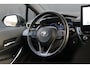 Toyota Corolla Touring Sports Hybrid 140 Active | Incl. 12 maanden garantie | Achteruitrijcamera | Navigatie | Bluetooth | Cruise control | Climate control | DAB | Lichtmetalen velgen | Airco