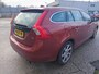 Volvo V60 1.6 T4 MOMENTUM