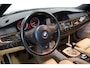 BMW 5-Serie 523i/ Handgeschakeld/ M-pakket/ Stoelverwarming