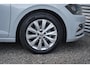 Volkswagen Polo 1.0 TSI Highline / Nederlandse Auto / Eerste Eigenaar / Navigatie / Apple Car Play / Alarm klasse III / Digitaal Dashboard / Parkeercamera / Parkeersensoren /