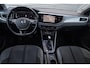 Volkswagen Polo 1.0 TSI Highline / Nederlandse Auto / Eerste Eigenaar / Navigatie / Apple Car Play / Alarm klasse III / Digitaal Dashboard / Parkeercamera / Parkeersensoren /