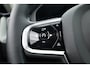 Volvo XC60 T8 Plug-in Hybrid Plus Dark | Pano | ACC | Blis | Elek. trekhaak | H&K | Elek. stoel+mem. | Stuur- & 4x stoelverw. |