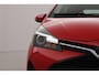 Toyota Yaris 1.3 VVT-i Dynamic | Volledige dealerhistorie | Trekhaak | Navigatie | Cruise Control | Airco | Camera | 16 inch | Bluetooth | Dakspoiler